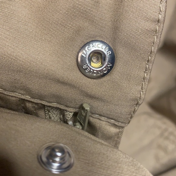 Moncler Paperbag Shorts - Picture 9 of 12